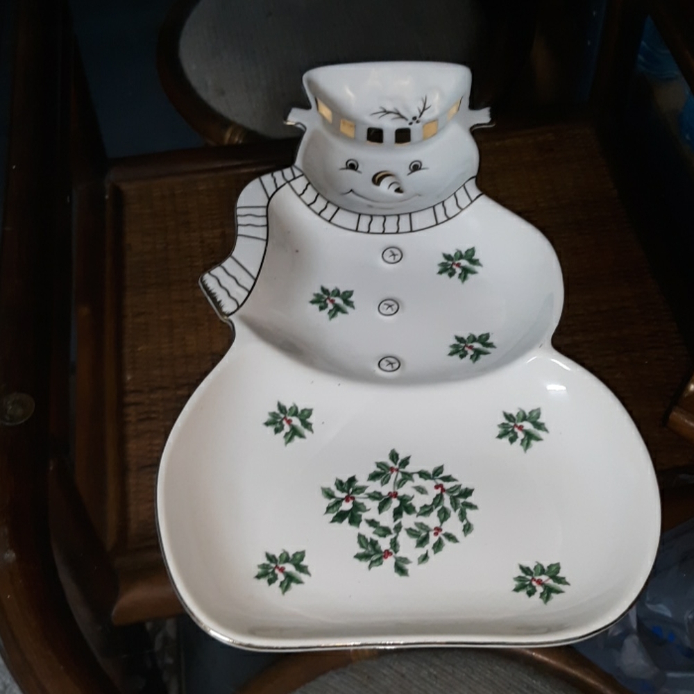 Madison and Max Christmas Snowman platter